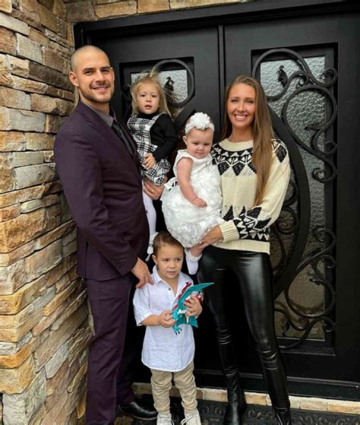 Jenna Compono - Bio, Age, Wiki, Facts and Family