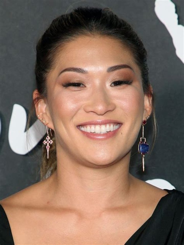 Jenna Ushkowitz Height, Weight, Age, Body Statistics