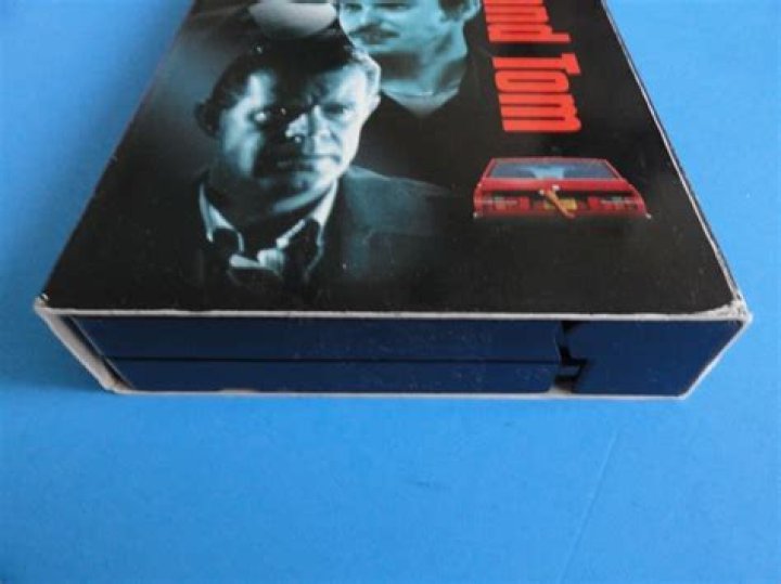 Joe Mantegna Height, Weight, Age, Spouse, Family, Facts, Biography