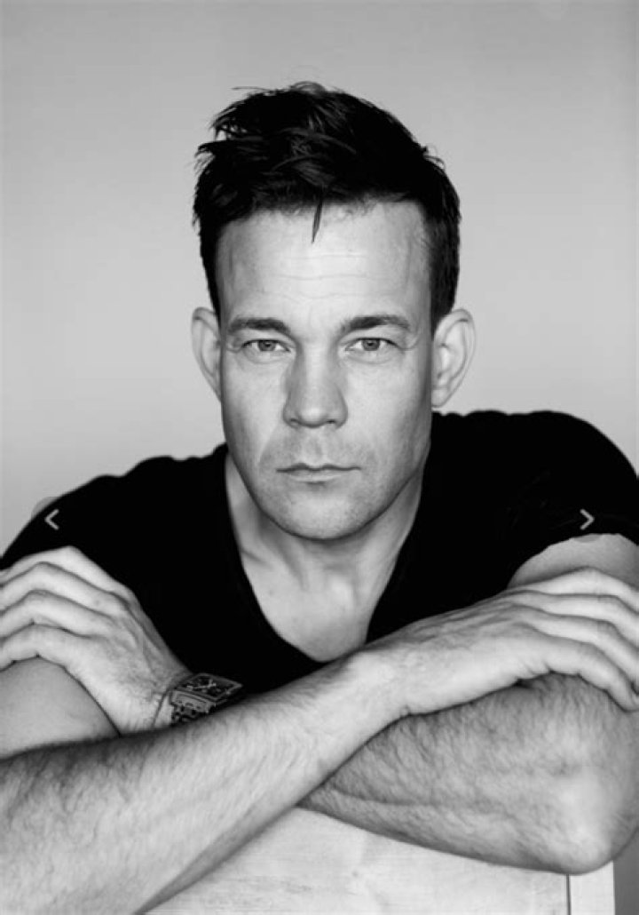 Johannes Kuhnke Height, Weight, Net Worth, Age, Birthday, Wikipedia, Who, Instagram, Biography