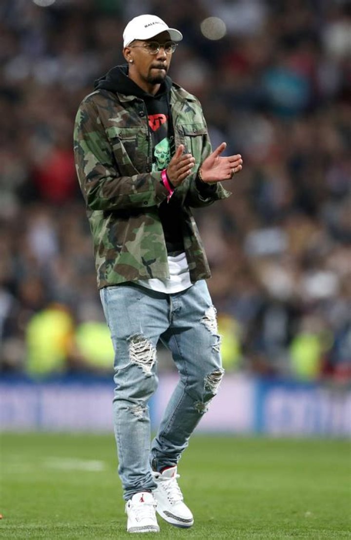 Jordan Morris - Bio, Age, weight, height, Wiki, Facts and Family