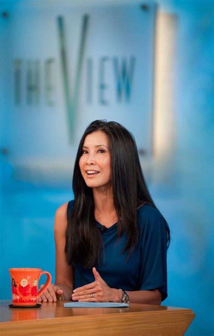 Joy Behar Told This "The View" Guest Host She Was "Talking Too Much"