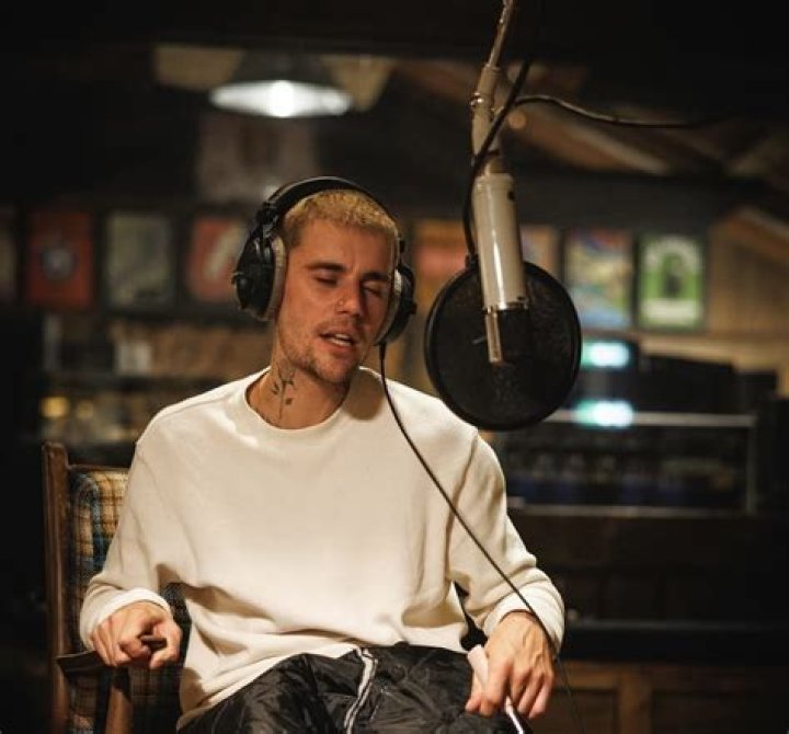 Hailey Baldwin Shares Rare Pic Of Justin Bieber In The Studio After He Promises New Music 