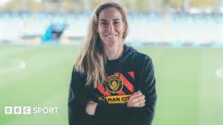 Karen Bardsley Biography- Salary, Earnings, Net worth, Parents, Married, Current teams, Height, Career, Family, Relationship, Boyfriend