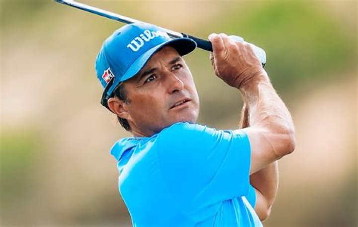 PGA Player Kevin Kisner's Bio, Age, Net Worth, Earnings, Sponsors, Family, Wife, Children