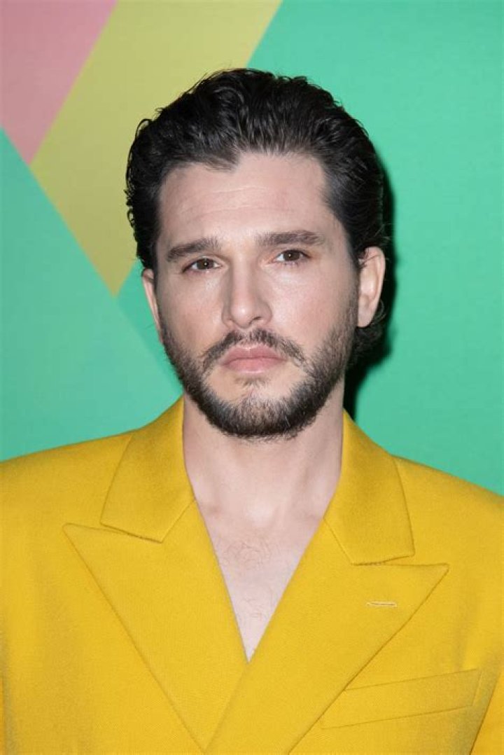 Kit Harington - Bio, Age, net worth, siblings, height, Wiki, Facts and Family