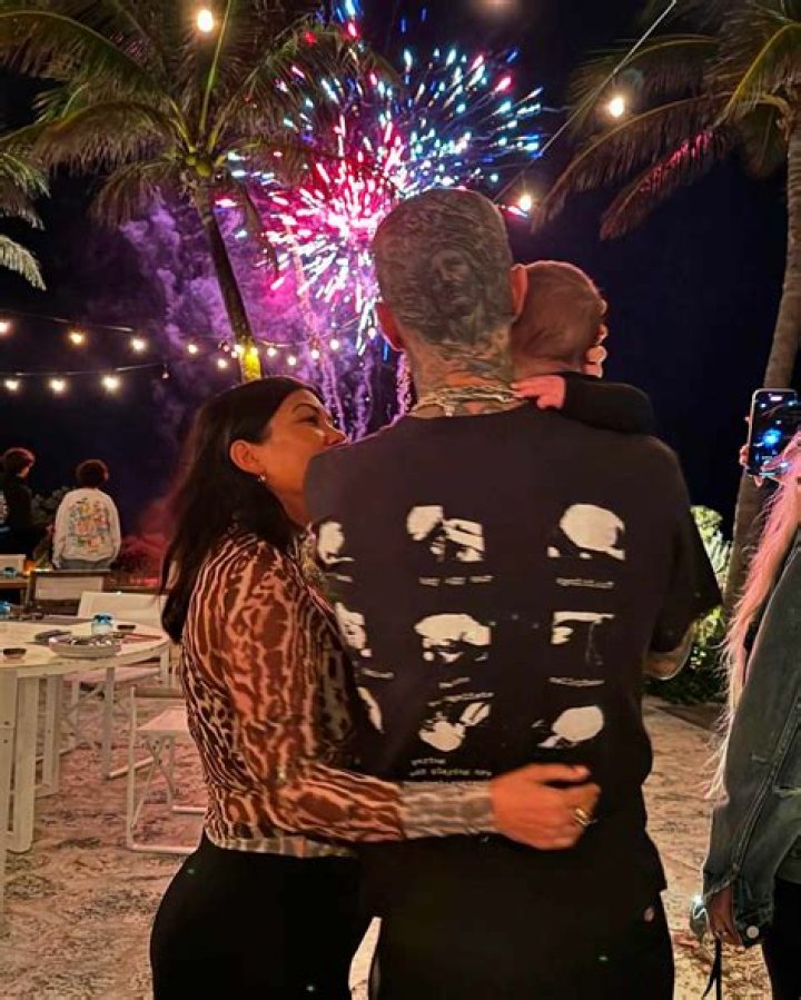 Kourtney Kardashian & Travis Barker Passionately Make Out On PDA Filled Italian Getaway