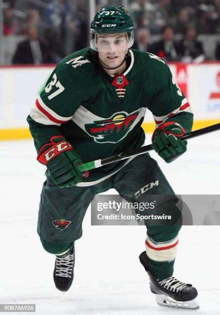 Kyle Rau Salary, Net worth, and Earnings; who is his wife? Rau's Family, Children, Affair, Age, Relationship