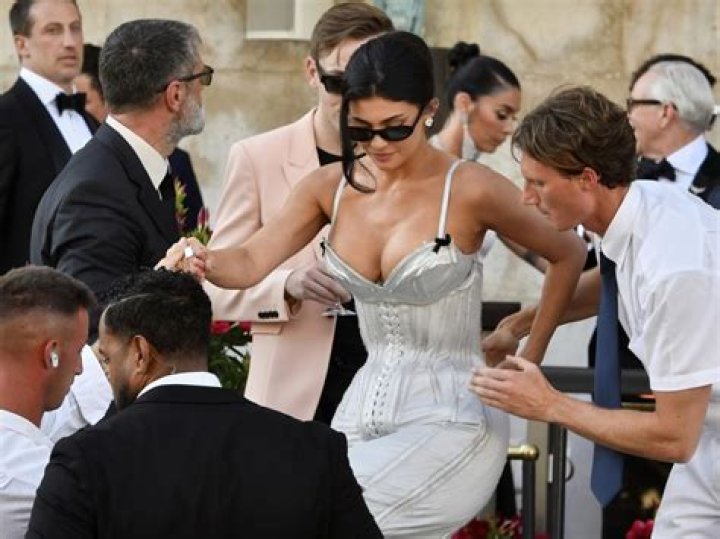 Kylie Jenner Rocks Ex Travis Scott’s ‘Astroworld’ Sweatsuit On Day Out After He Likes Her IG Pics