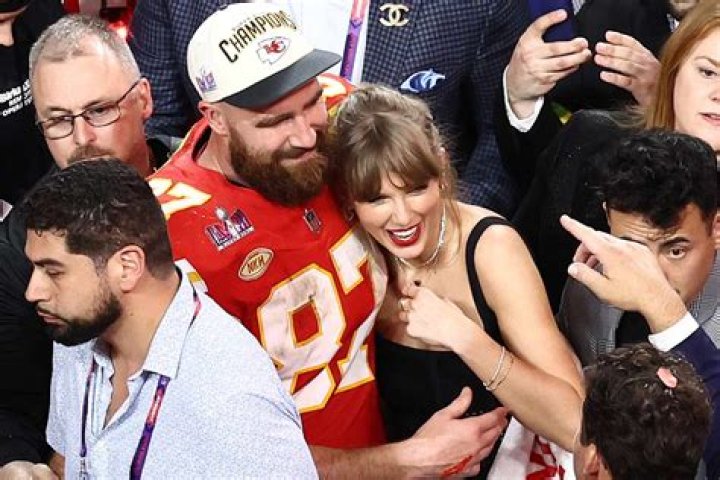 Lana Del Rey Falls as She Celebrates the Chiefs’ Super Bowl Win With Taylor Swift: Watch