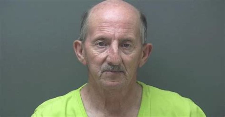 
Larry Padgett Jr: Indiana man arrested for 1989 rape and murder of 23-yr-old Mary Luicile Willfong 