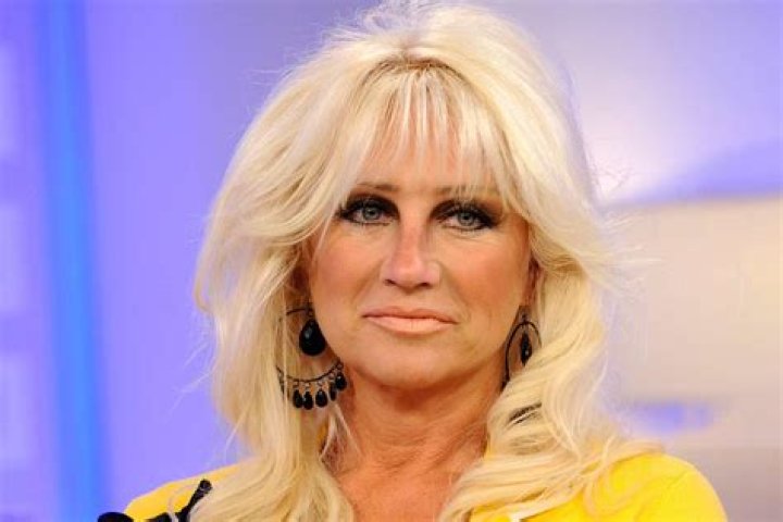 Linda Hogan (TV Personality) Height, Weight, Age, Family