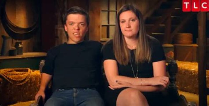 Tori Roloff Caught Asking For Handout