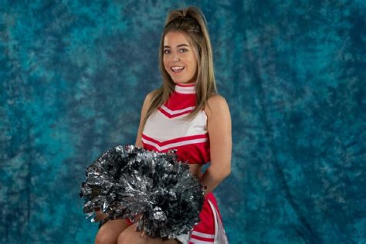 Logan Alexandra Reflects on Her Time in School with “4 Years” (Listen) – Celeb Secrets