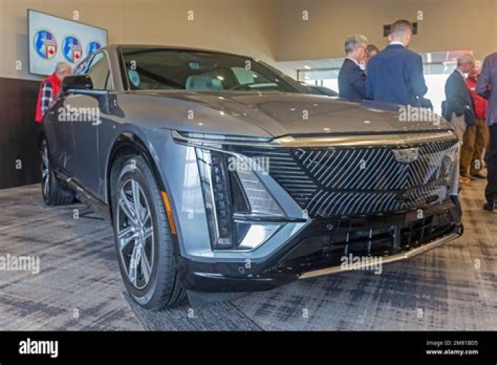 Lyriq Bent - Bio, Age, height, Wiki, Facts and Family