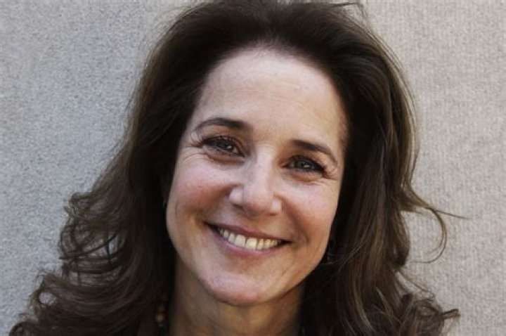 Madolyn Smith Osborne - Bio, Age, Wiki, Facts and Family