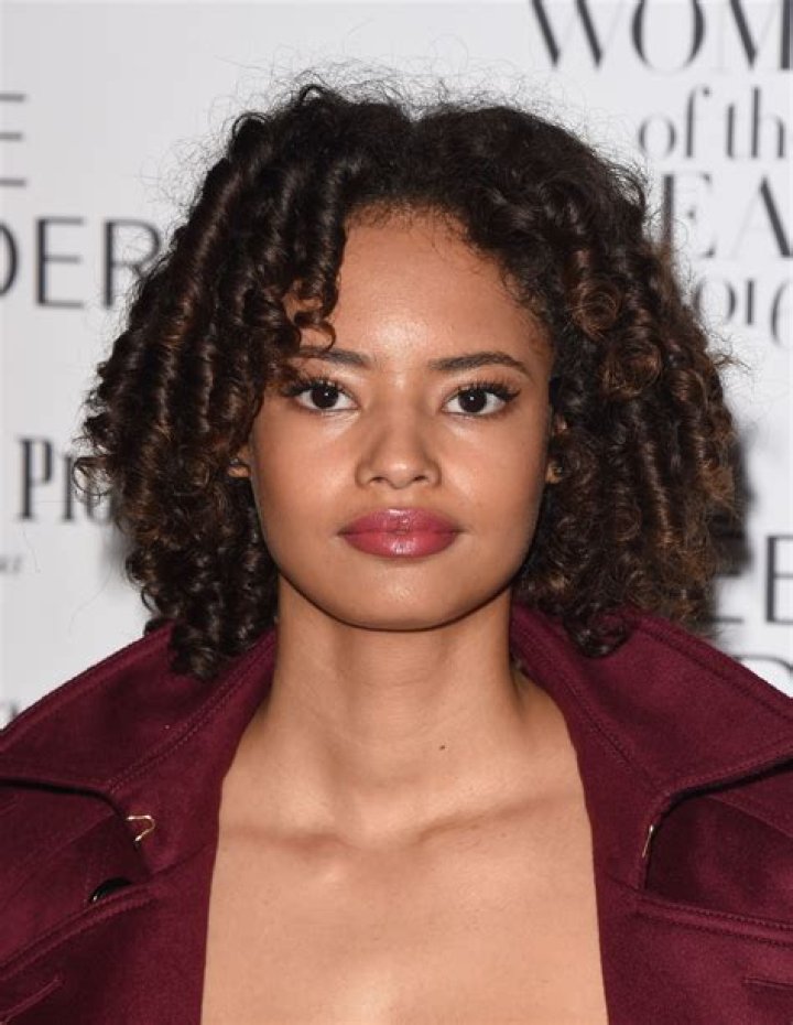 Malaika Firth Height, Weight, Age, Body Statistics