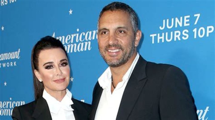 Mauricio Umansky Talks Kyle Richards Divorce Rumors in New Interview – Hollywood Life