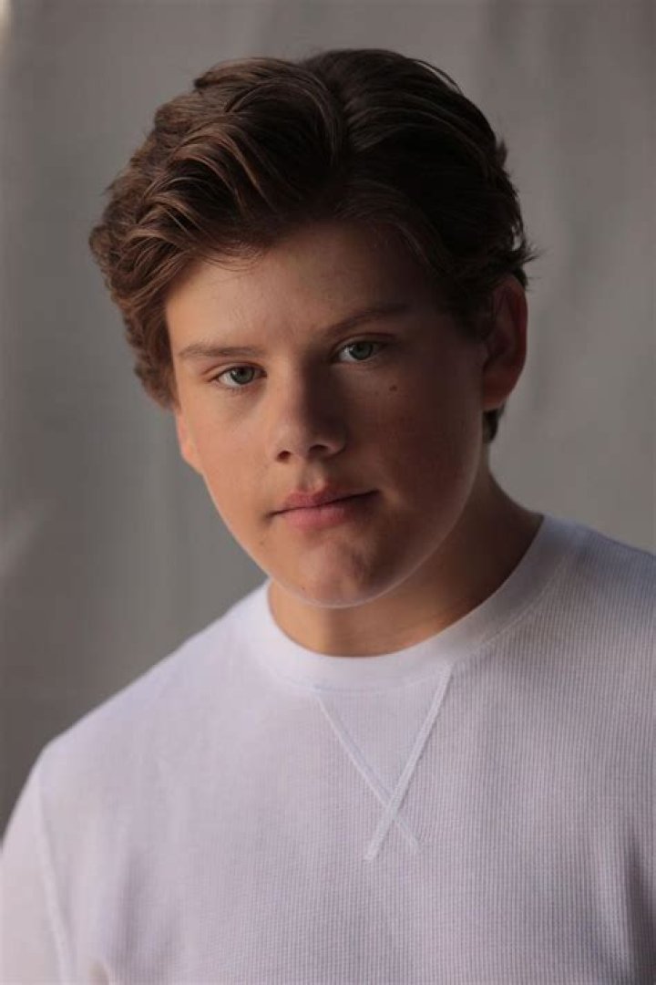 Maxwell Simkins Height, Weight, Age, Body Statistics