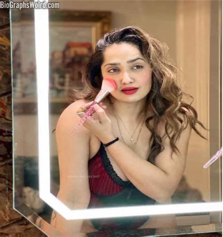 Meher Mistry Height, Weight, Net Worth, Age, Birthday, Wikipedia, Who, Instagram, Biography