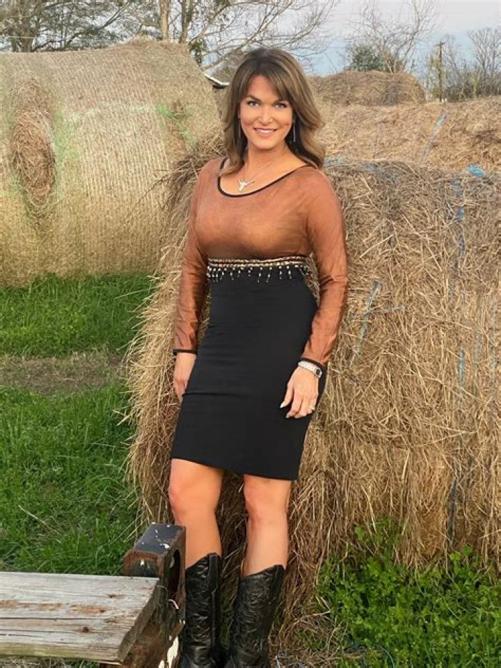 Melissa Wilson, Fox 26, Journalist, Salary, Net worth, career, Husband, Children, Facts