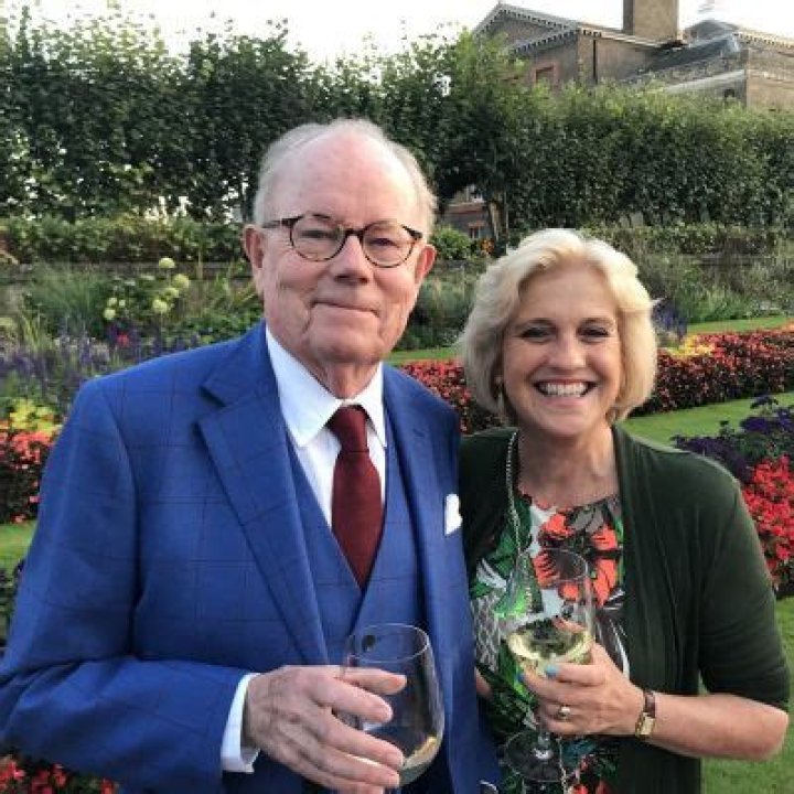 
Michael Whitehall Wiki: Who Is He Married To? Career Highlights And Family 