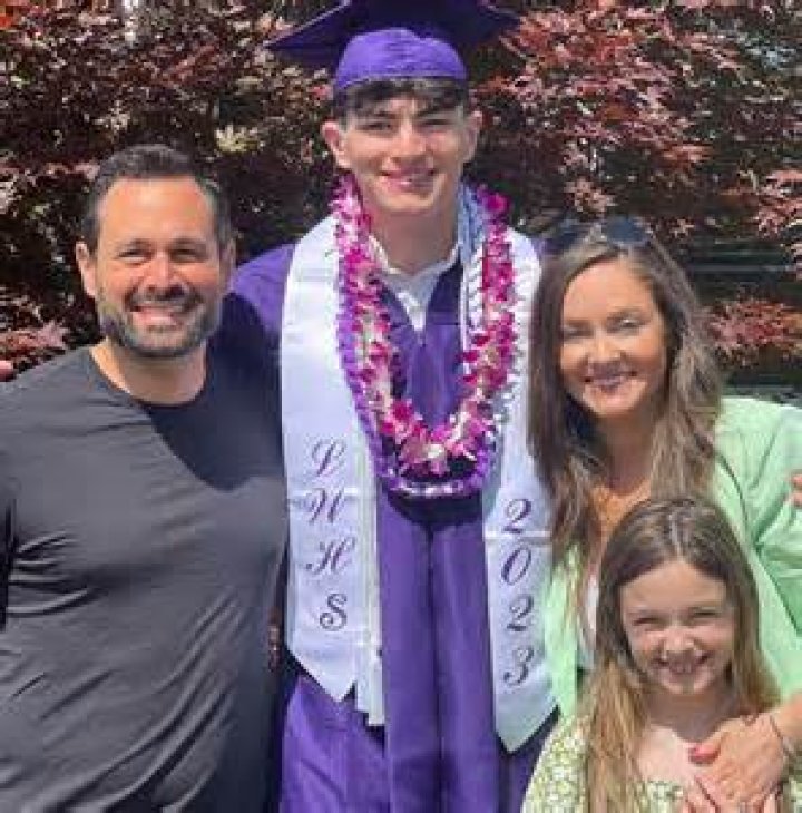 Molly Mesnick - Bio, Age, Wiki, Facts and Family