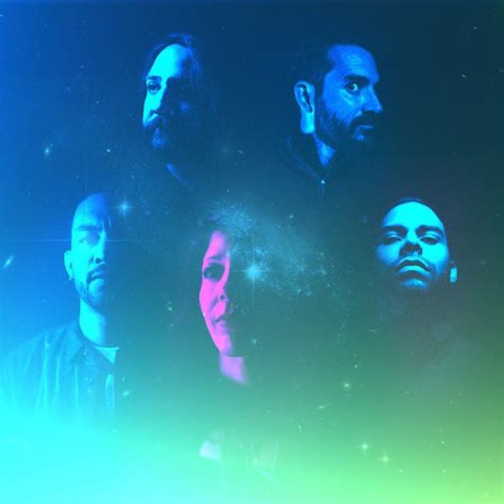 MOTHS Explain How Their Puerto Rican Heritage Influence Their Exciting Debut Album ‘Space Force’