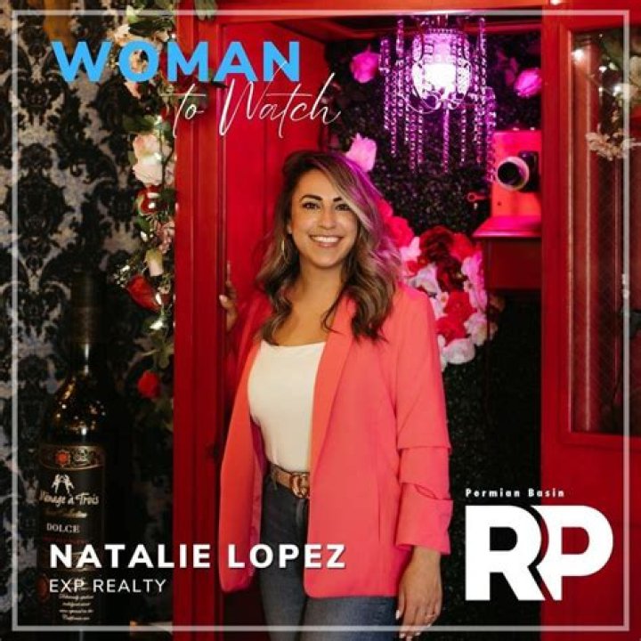 Natalie Lopez (webvideostar) - Biography,Age,Height,Weight,Real Name, Net Worth, Wikipedia, Spotify, TikTok, Facebook, Facts and Family