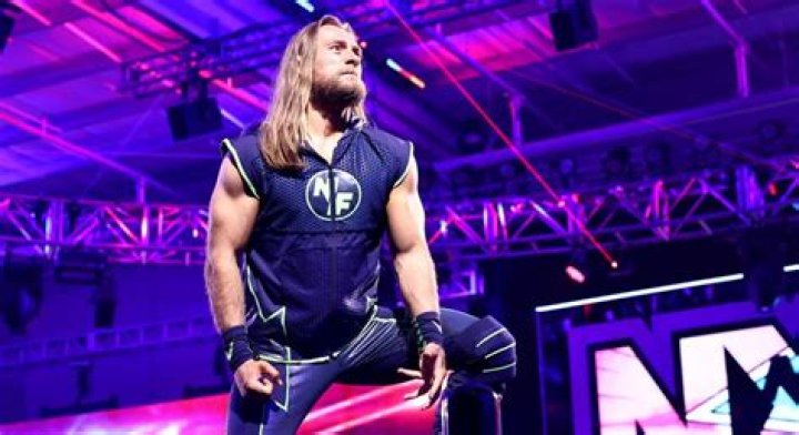 Nathan Frazer Height, Weight, Age, Girlfriend, Family