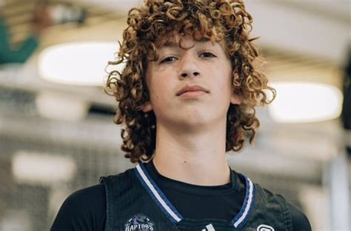 Nelson Neumann Height, Weight, Age, Facts, Family