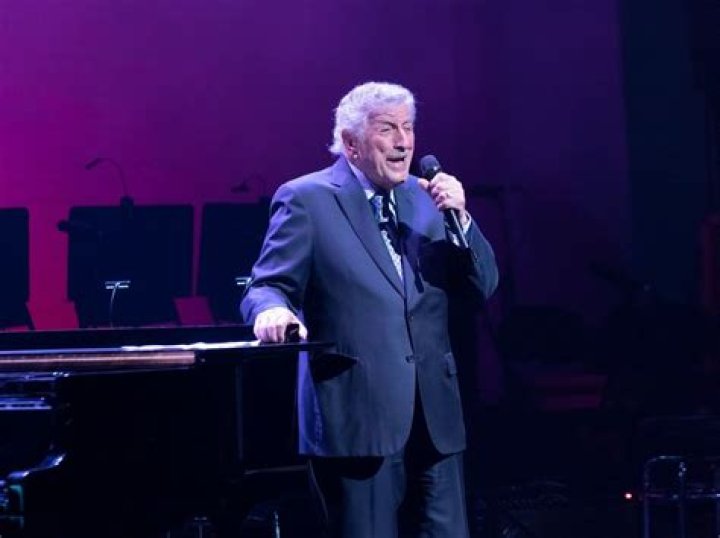 Tony Bennett Has Canceled His Shows and Is Retiring From Performing
