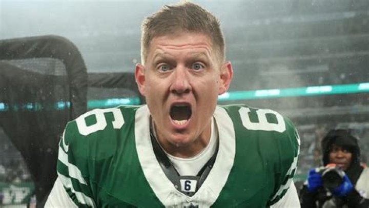 Nick Folk Bio - affair, married, spouse, salary, net worth, bio, career, relationship, girlfriend, stats, age, contracts