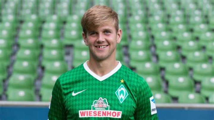 Niclas Füllkrug Height, Weight, Family, Facts, Spouse, Biography