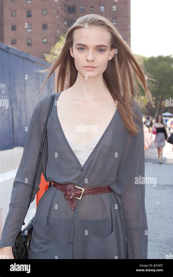 Nimue Smit Height, Weight, Age, Body Statistics