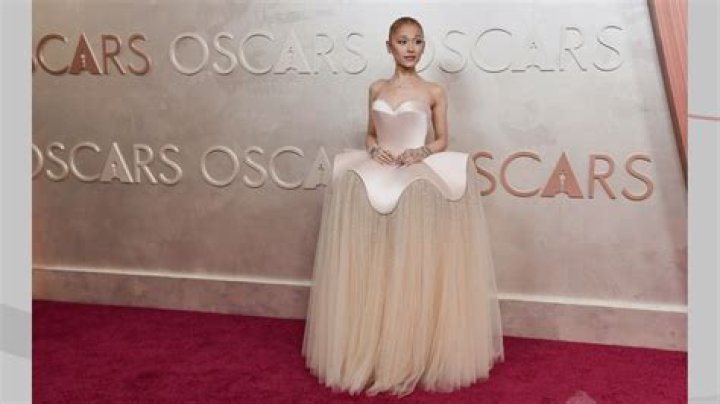 Oscars Best Dressed 2012