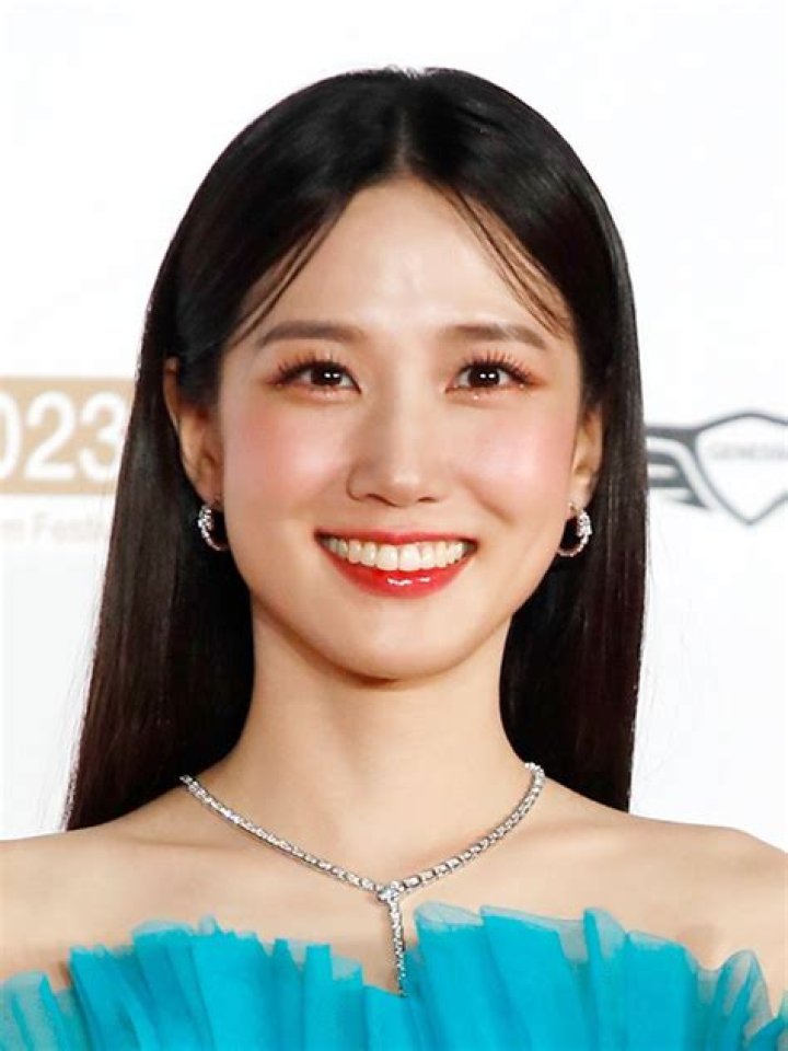 Park Eun-bin Height, Weight, Age, Family, Biography, Facts