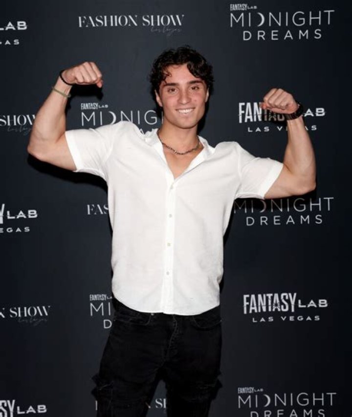 Peter Vigilante Height, Weight, Age, Body Statistics