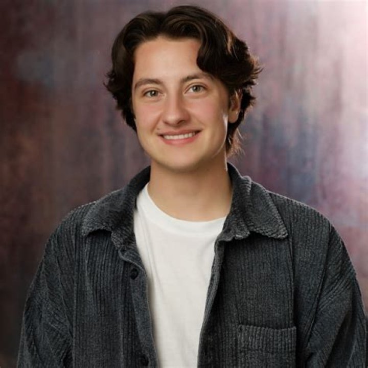 Peyton Alex Smith - Bio, Age, weight, height, Wiki, Facts and Family