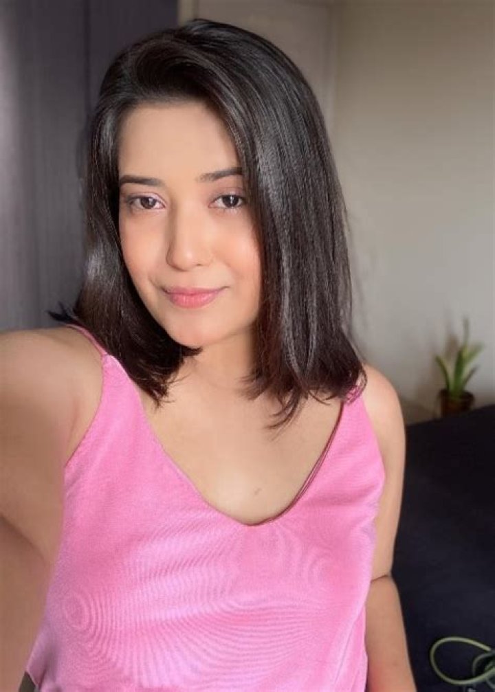 Prakriti Nautiyal Height, Weight, Age, Body Statistics