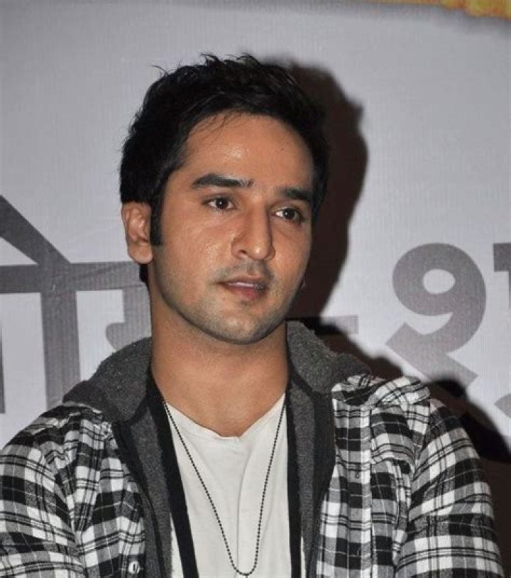 Puru Chibber Height, Weight, Age, Body Statistics