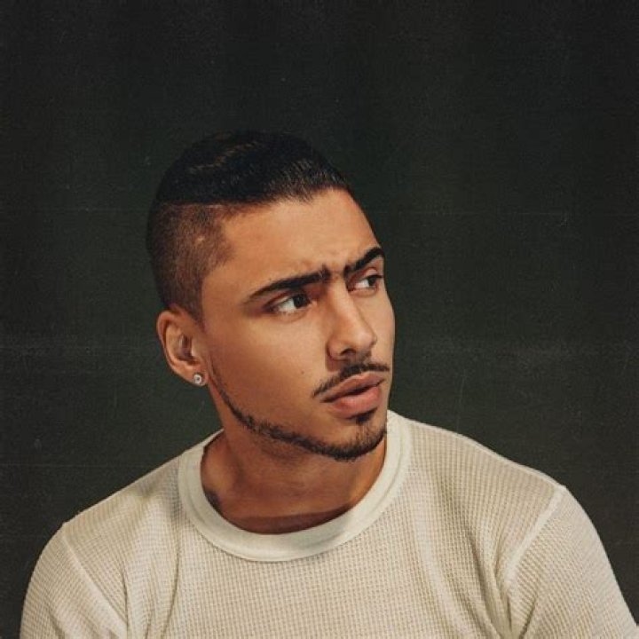 Quincy Celeb Bio – Hollywood Life