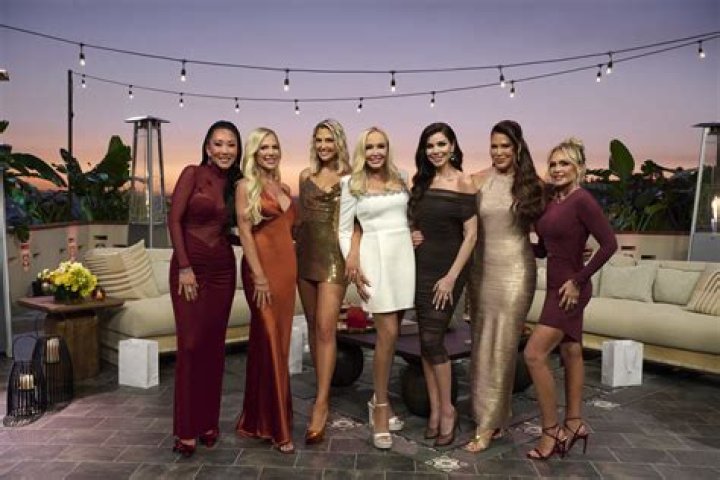 ‘RHOC’: Emily Simpson Teases Show’s ‘Very Raw & Authentic’ New Season: There Will Be Many ‘Surprises’