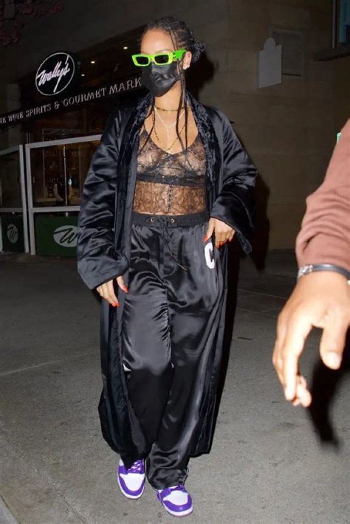 Rihanna Reveals Her Lacy Lingerie Underneath Black Tank Top For Night Out — Photo