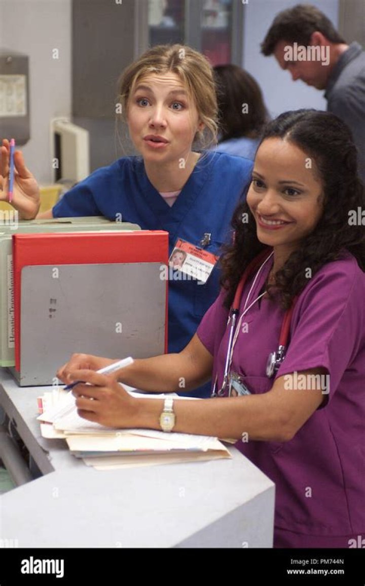 See "Roseanne" and "Scrubs" Star Sarah Chalke Now at 45 — Best Life