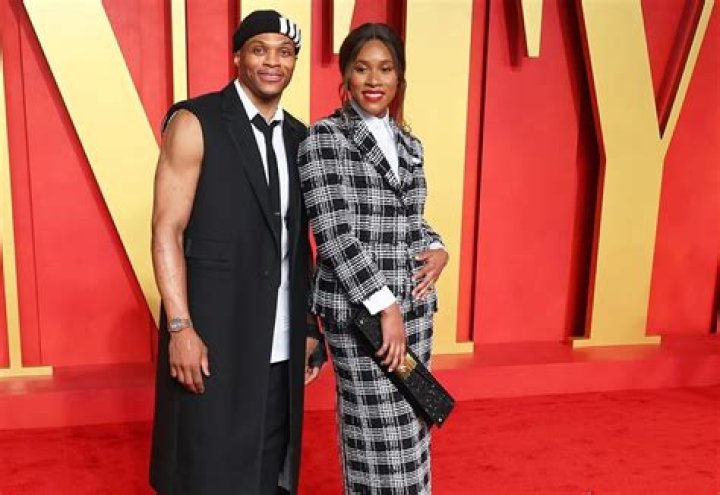 Russell Westbrook Expecting His 1st Child With Wife Nina Earl — Report