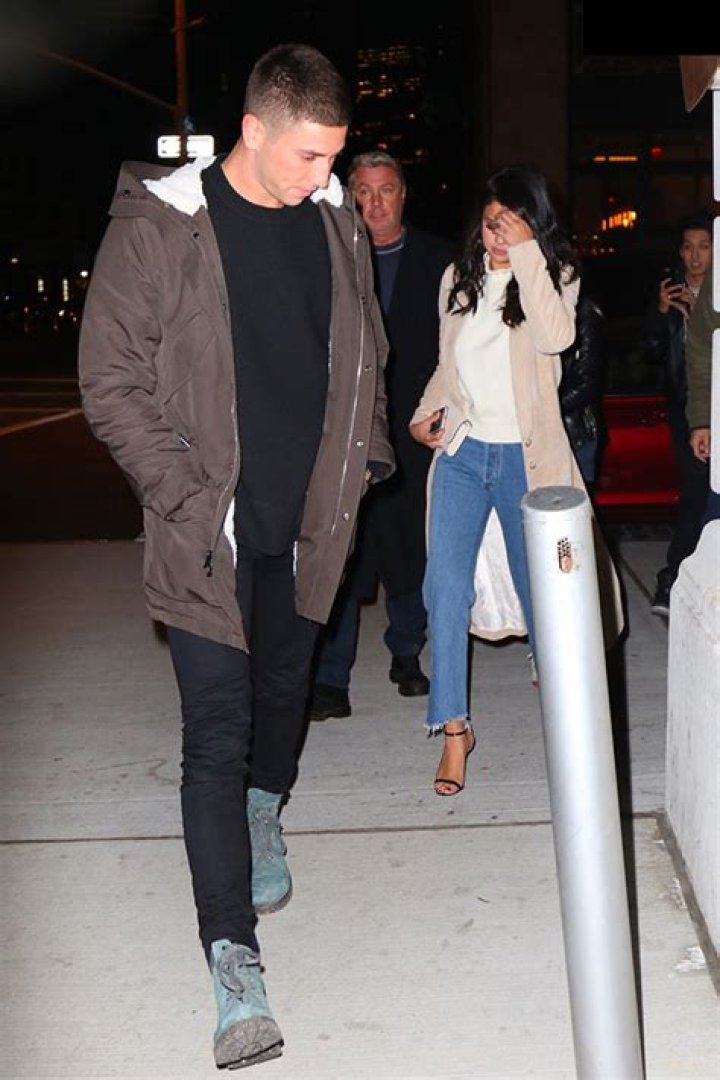 They Meet For Dinner — See Pic – Hollywood Life