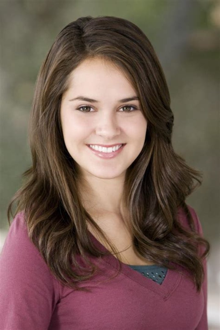 Shanley Caswell Net Worth | Celebrity Net Worth