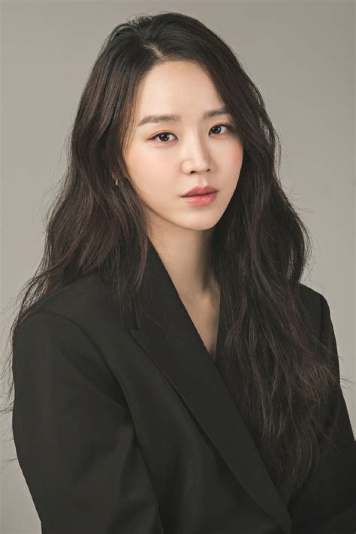 Shin Hye-sun Height, Weight, Age, Boyfriend, Biography, Family, Facts
