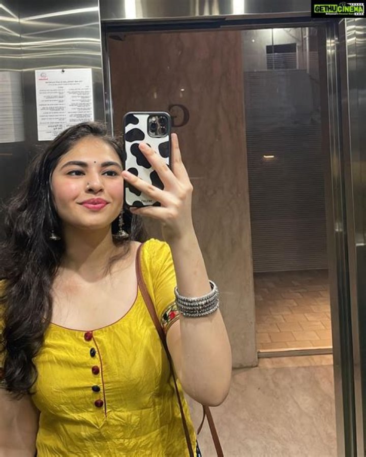 Simran Natekar Height, Weight, Age, Body Statistics